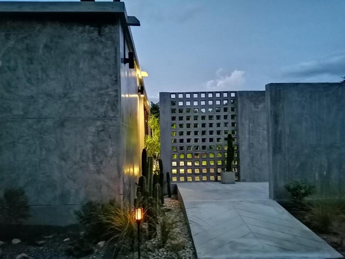 The Box Promkiri Apartment Nakhon Si Thammarat Luaran gambar